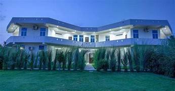 Bagh Villa Ranthambore luxury wildlife villa Rajasthan night view